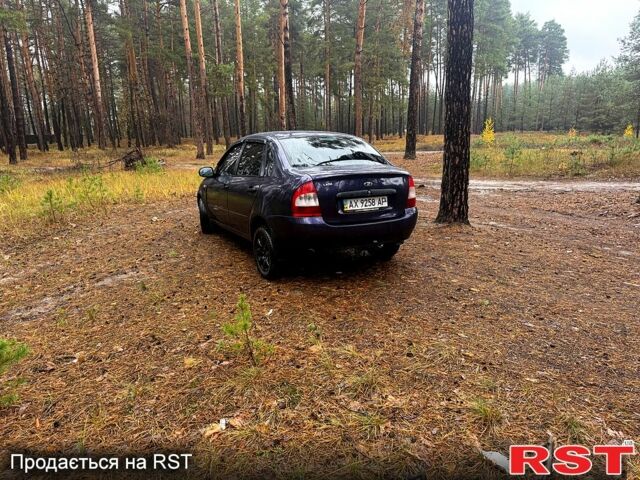 Синий ВАЗ Kalina, объемом двигателя 1.6 л и пробегом 77 тыс. км за 1800 $, фото 5 на Automoto.ua