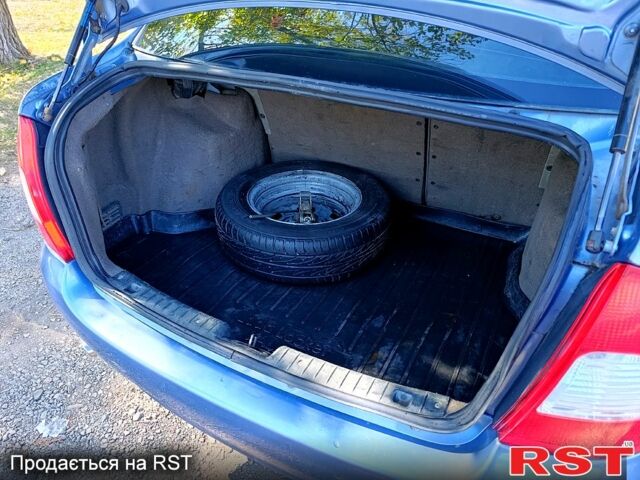 Синій ВАЗ Kalina, об'ємом двигуна 1.6 л та пробігом 260 тис. км за 1500 $, фото 8 на Automoto.ua