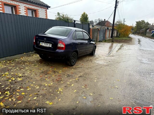 Синий ВАЗ Kalina, объемом двигателя 1.6 л и пробегом 77 тыс. км за 1800 $, фото 4 на Automoto.ua