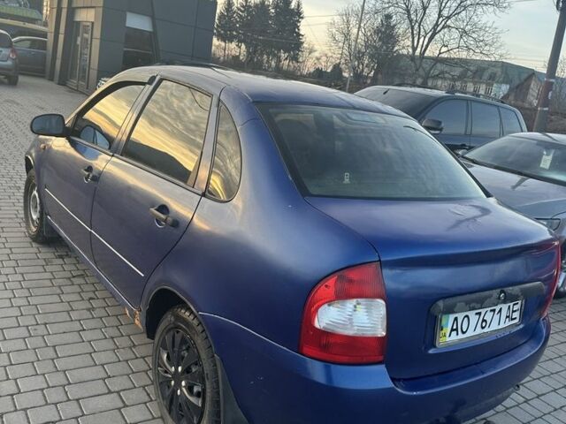 Синий ВАЗ Калина, объемом двигателя 1.6 л и пробегом 250 тыс. км за 950 $, фото 2 на Automoto.ua