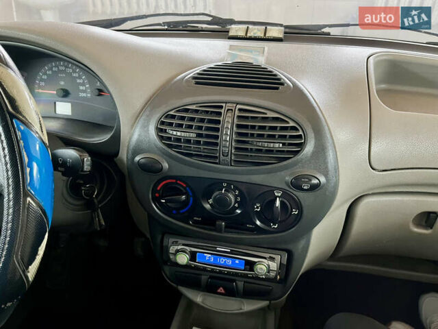 Синій ВАЗ Калина, об'ємом двигуна 1.6 л та пробігом 183 тис. км за 1699 $, фото 21 на Automoto.ua