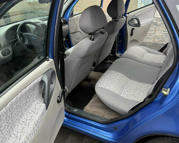 Синий ВАЗ Калина, объемом двигателя 1.6 л и пробегом 113 тыс. км за 2750 $, фото 9 на Automoto.ua