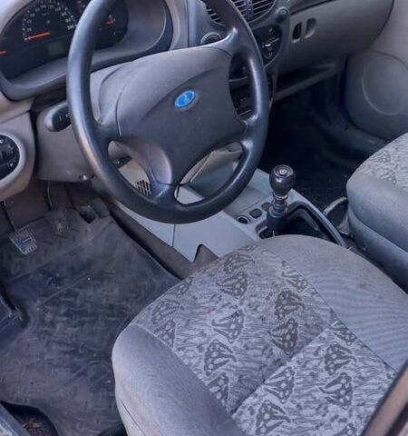 Синій ВАЗ Калина, об'ємом двигуна 1.6 л та пробігом 220 тис. км за 850 $, фото 2 на Automoto.ua