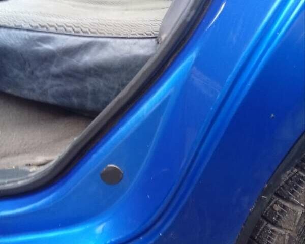 Синий ВАЗ Калина, объемом двигателя 1.6 л и пробегом 293 тыс. км за 1750 $, фото 5 на Automoto.ua