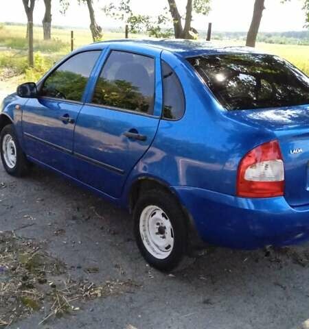 Синий ВАЗ Калина, объемом двигателя 1.6 л и пробегом 121 тыс. км за 1750 $, фото 2 на Automoto.ua