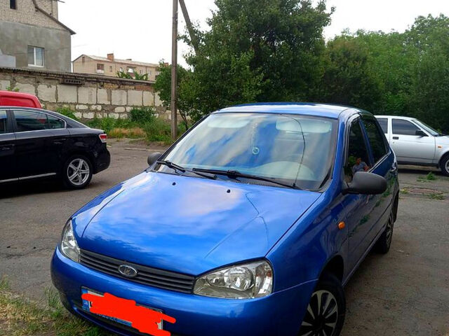 Синий ВАЗ Kalina, объемом двигателя 1.6 л и пробегом 100 тыс. км за 2500 $, фото 1 на Automoto.ua