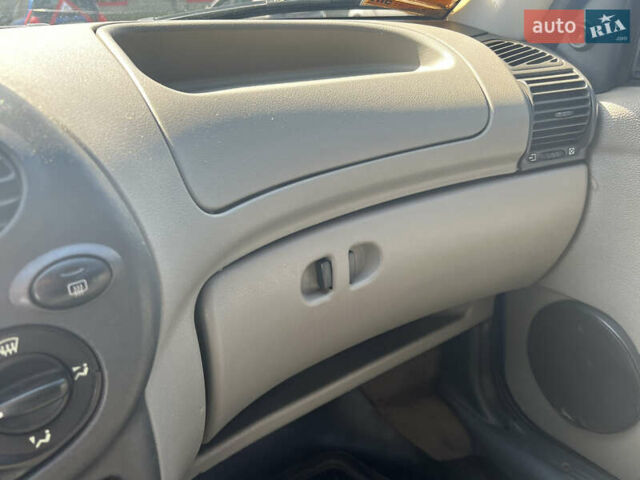 Синій ВАЗ Калина, об'ємом двигуна 1.6 л та пробігом 170 тис. км за 2200 $, фото 14 на Automoto.ua