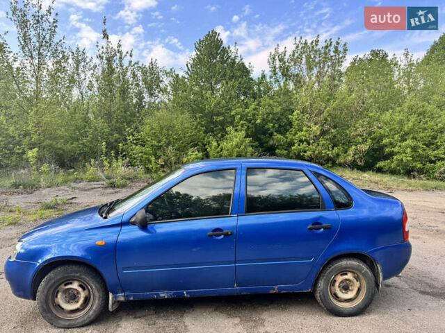 Синій ВАЗ Калина, об'ємом двигуна 1.6 л та пробігом 118 тис. км за 1800 $, фото 3 на Automoto.ua