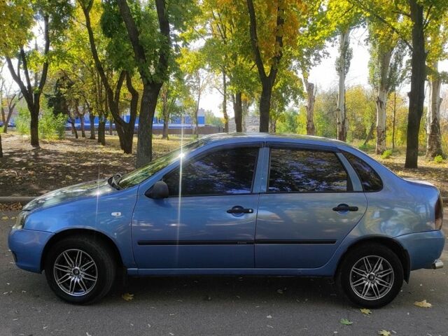 Синий ВАЗ Калина, объемом двигателя 1.6 л и пробегом 240 тыс. км за 2000 $, фото 6 на Automoto.ua