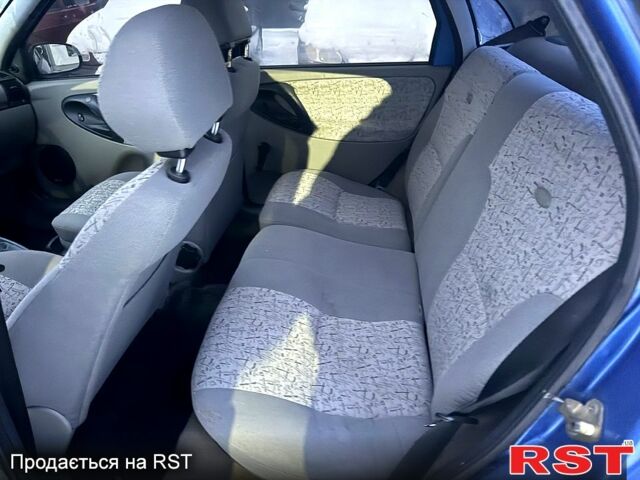 Синий ВАЗ Kalina, объемом двигателя 1.6 л и пробегом 200 тыс. км за 999 $, фото 9 на Automoto.ua