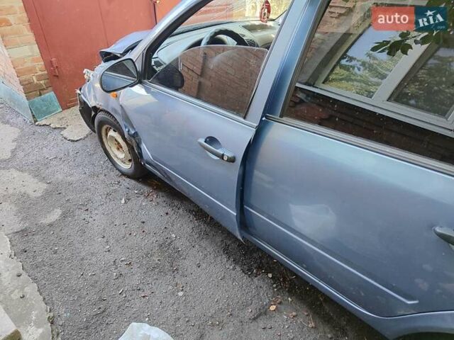 Синий ВАЗ Калина, объемом двигателя 1.6 л и пробегом 240 тыс. км за 1000 $, фото 5 на Automoto.ua