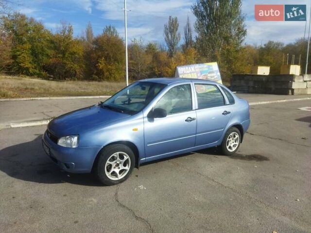 Синий ВАЗ Калина, объемом двигателя 1.6 л и пробегом 135 тыс. км за 2800 $, фото 6 на Automoto.ua