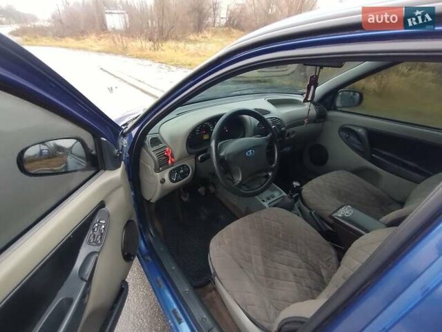 Синий ВАЗ Калина, объемом двигателя 1.6 л и пробегом 214 тыс. км за 1450 $, фото 11 на Automoto.ua