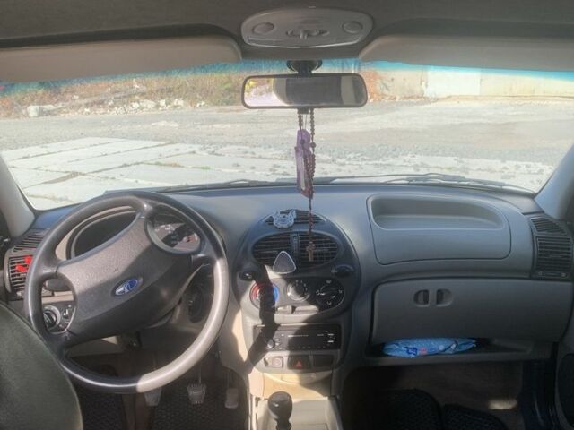 Синий ВАЗ Калина, объемом двигателя 1.6 л и пробегом 205 тыс. км за 1750 $, фото 3 на Automoto.ua