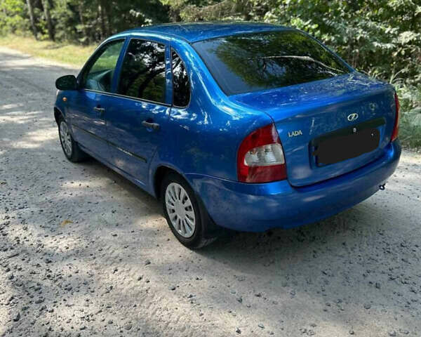 Синій ВАЗ Калина, об'ємом двигуна 1.6 л та пробігом 45 тис. км за 4000 $, фото 2 на Automoto.ua