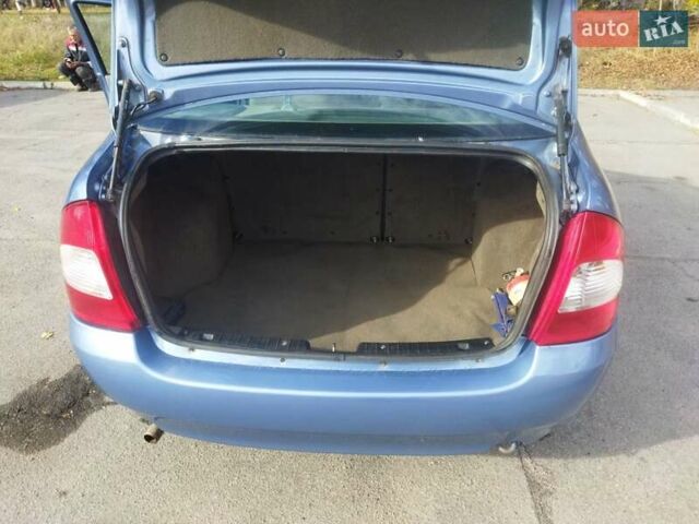 Синий ВАЗ Калина, объемом двигателя 1.6 л и пробегом 135 тыс. км за 2800 $, фото 13 на Automoto.ua