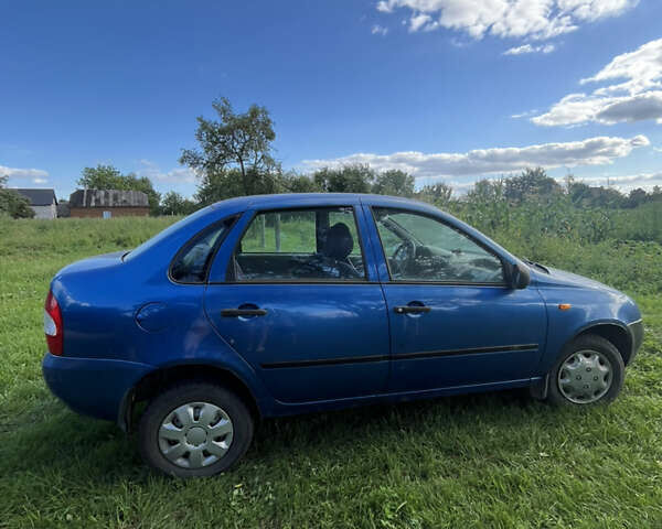Синий ВАЗ Калина, объемом двигателя 1.6 л и пробегом 121 тыс. км за 1206 $, фото 5 на Automoto.ua
