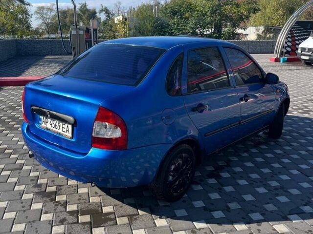 Синий ВАЗ Калина, объемом двигателя 1.6 л и пробегом 250 тыс. км за 1300 $, фото 2 на Automoto.ua