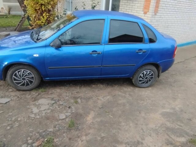 Синій ВАЗ Калина, об'ємом двигуна 1.6 л та пробігом 235 тис. км за 2200 $, фото 1 на Automoto.ua
