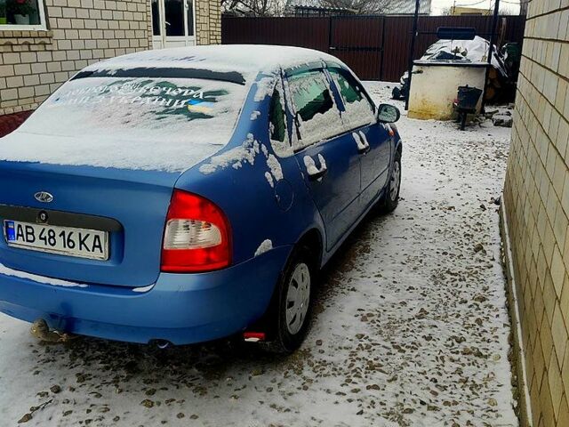 Синий ВАЗ Kalina, объемом двигателя 1.6 л и пробегом 160 тыс. км за 2200 $, фото 7 на Automoto.ua