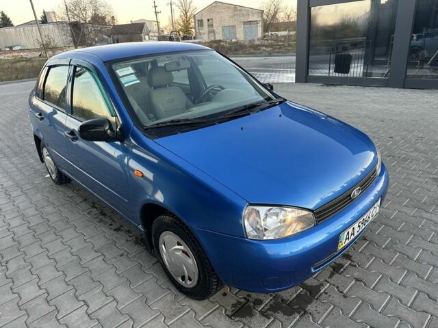 Синий ВАЗ Калина, объемом двигателя 1.6 л и пробегом 112 тыс. км за 2600 $, фото 2 на Automoto.ua