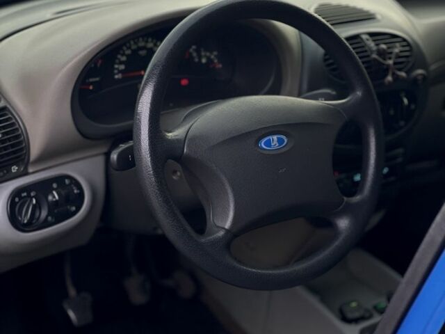 Синий ВАЗ Калина, объемом двигателя 1.6 л и пробегом 192 тыс. км за 2100 $, фото 8 на Automoto.ua