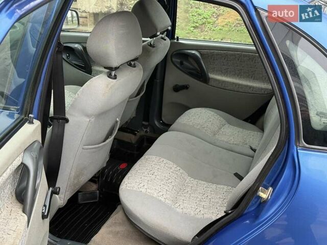 Синій ВАЗ Калина, об'ємом двигуна 1.6 л та пробігом 186 тис. км за 2200 $, фото 8 на Automoto.ua