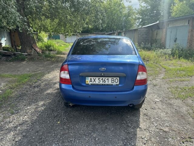 Синий ВАЗ Калина, объемом двигателя 1.6 л и пробегом 197 тыс. км за 1700 $, фото 3 на Automoto.ua