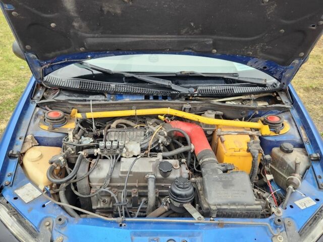 Синій ВАЗ Калина, об'ємом двигуна 1.6 л та пробігом 230 тис. км за 1800 $, фото 5 на Automoto.ua