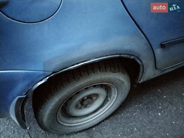 Синий ВАЗ Калина, объемом двигателя 1.6 л и пробегом 218 тыс. км за 1100 $, фото 9 на Automoto.ua