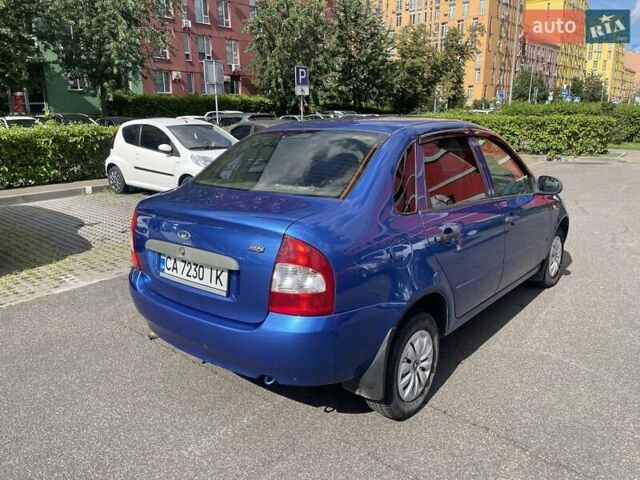 Синий ВАЗ Калина, объемом двигателя 1.6 л и пробегом 138 тыс. км за 2000 $, фото 2 на Automoto.ua