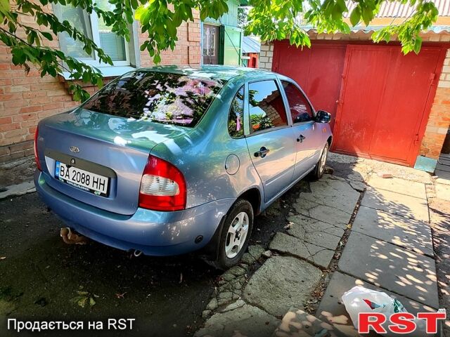 Синий ВАЗ Kalina, объемом двигателя 1.6 л и пробегом 240 тыс. км за 800 $, фото 2 на Automoto.ua