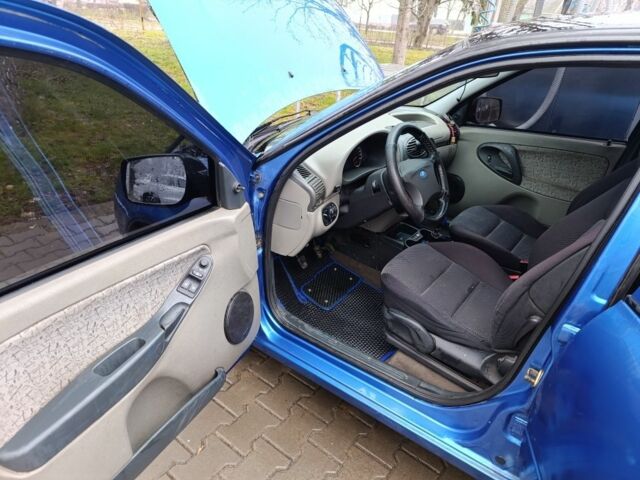 Синий ВАЗ Калина, объемом двигателя 1.6 л и пробегом 130 тыс. км за 2011 $, фото 9 на Automoto.ua