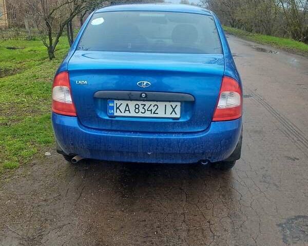 Синий ВАЗ Калина, объемом двигателя 1.6 л и пробегом 201 тыс. км за 1800 $, фото 3 на Automoto.ua