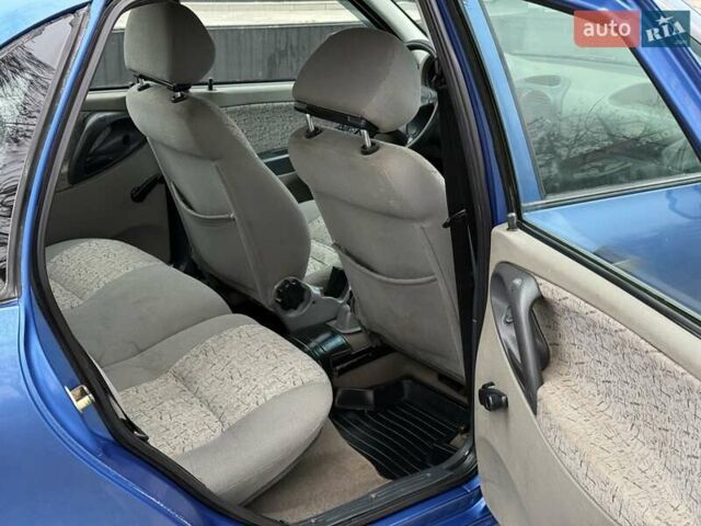 Синій ВАЗ Калина, об'ємом двигуна 1.6 л та пробігом 186 тис. км за 2200 $, фото 9 на Automoto.ua