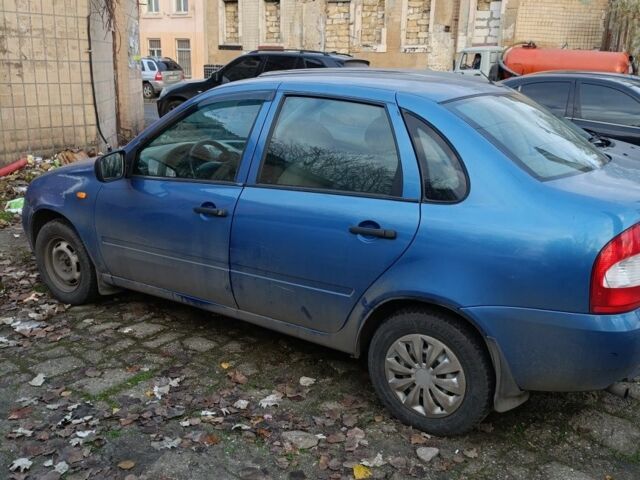 Синій ВАЗ Калина, об'ємом двигуна 1.6 л та пробігом 181 тис. км за 1200 $, фото 2 на Automoto.ua