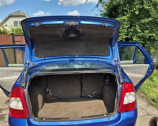 Синій ВАЗ Калина, об'ємом двигуна 1.6 л та пробігом 199 тис. км за 2200 $, фото 4 на Automoto.ua