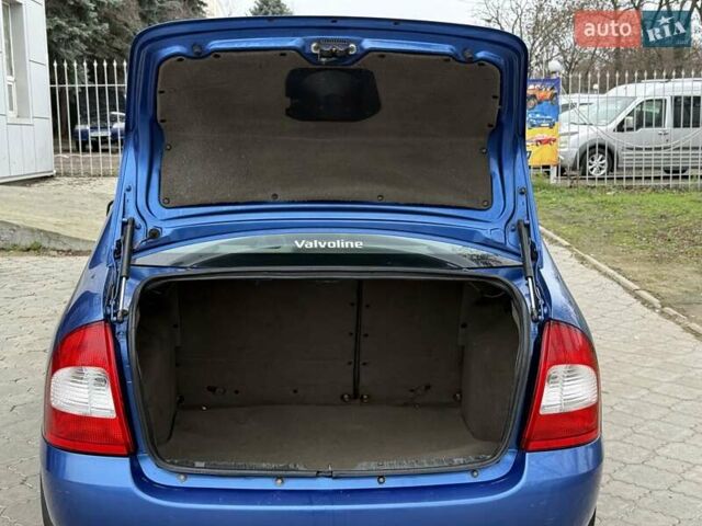 Синій ВАЗ Калина, об'ємом двигуна 1.6 л та пробігом 186 тис. км за 2200 $, фото 13 на Automoto.ua