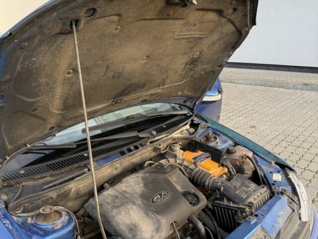 Синий ВАЗ Калина, объемом двигателя 1.6 л и пробегом 105 тыс. км за 2100 $, фото 13 на Automoto.ua