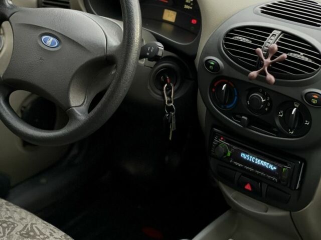 Синий ВАЗ Калина, объемом двигателя 1.6 л и пробегом 192 тыс. км за 2100 $, фото 10 на Automoto.ua