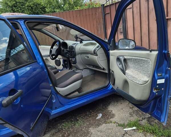 Синій ВАЗ Калина, об'ємом двигуна 1.6 л та пробігом 199 тис. км за 2200 $, фото 8 на Automoto.ua