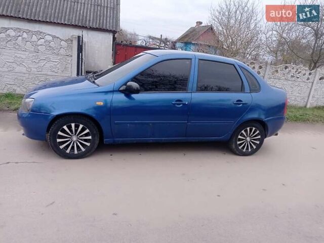 Синий ВАЗ Калина, объемом двигателя 1.6 л и пробегом 215 тыс. км за 1650 $, фото 7 на Automoto.ua