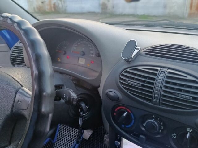 Синий ВАЗ Калина, объемом двигателя 1.6 л и пробегом 110 тыс. км за 2500 $, фото 11 на Automoto.ua