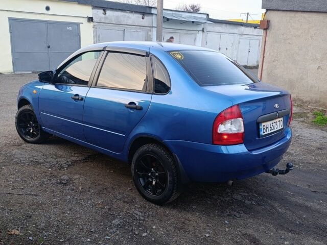 Синий ВАЗ Калина, объемом двигателя 1.6 л и пробегом 110 тыс. км за 2500 $, фото 2 на Automoto.ua