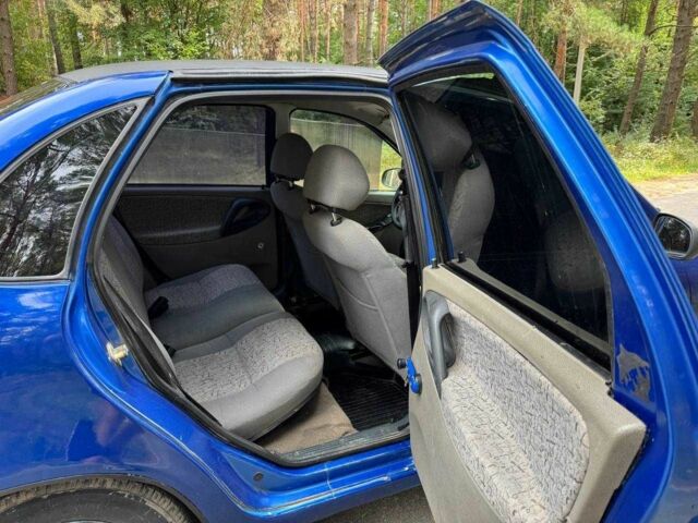Синий ВАЗ Калина, объемом двигателя 1.6 л и пробегом 250 тыс. км за 999 $, фото 13 на Automoto.ua