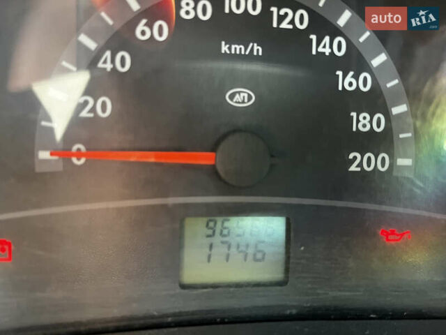 Синий ВАЗ Калина, объемом двигателя 1.6 л и пробегом 97 тыс. км за 2400 $, фото 2 на Automoto.ua