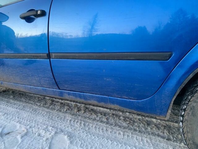 Синій ВАЗ Калина, об'ємом двигуна 1.6 л та пробігом 130 тис. км за 1550 $, фото 3 на Automoto.ua