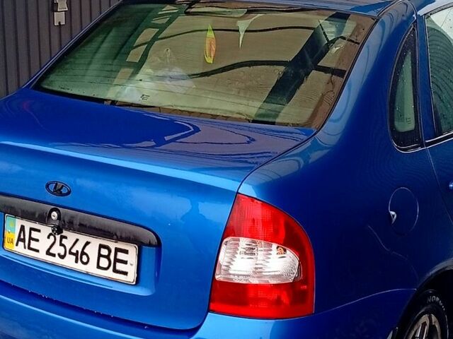 Синій ВАЗ Kalina, об'ємом двигуна 1.6 л та пробігом 96 тис. км за 2000 $, фото 1 на Automoto.ua