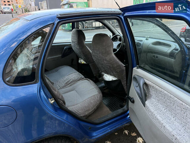 Синій ВАЗ Калина, об'ємом двигуна 1.5 л та пробігом 63 тис. км за 2200 $, фото 8 на Automoto.ua