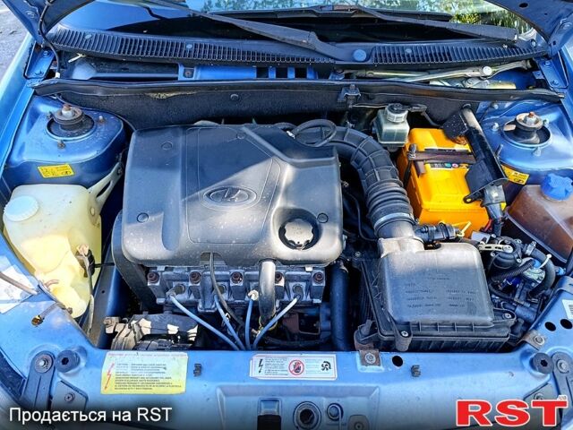 Синій ВАЗ Kalina, об'ємом двигуна 1.6 л та пробігом 260 тис. км за 1500 $, фото 9 на Automoto.ua